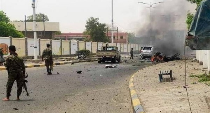 اليمن: مقتل وإصابة 14 شخصا بتفجير استهدف موكب مسئول أمني في عدن