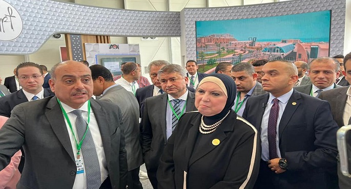 بالصور .. وزيرة التجارة تتفقد جناح هيئة التنمية الصناعية ضمن فعاليات اجتماعات مجموعة البنك الإسلامي للتنمية