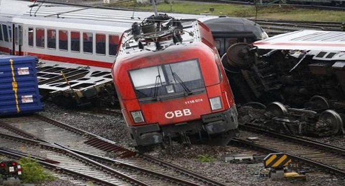 ارتفاع حصيلة ضحايا حادث القطار جنوبي ألمانيا إلى 5 قتلى