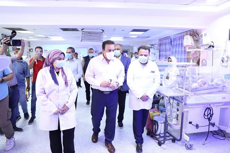 بالصور .. عبد الغفار يتفقد مستشفى زفتى العام بمحافظة الغربية ويشيد بجودة الخدمات الصحية