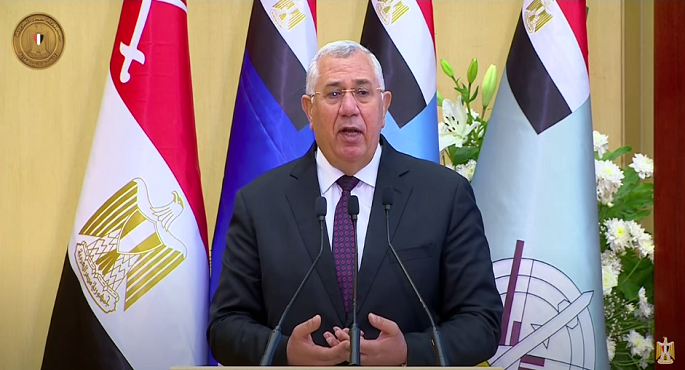 وزير الزراعة يستعرض جهود تنمية الثروة الحيوانية أمام الرئيس السيسي خلال افتتاح المجمع المتكامل للإنتاج الحيواني والألبان