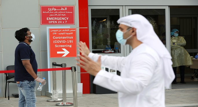 تباين الإصابات اليومية بفيروس كورونا بعدد من الدول العربية