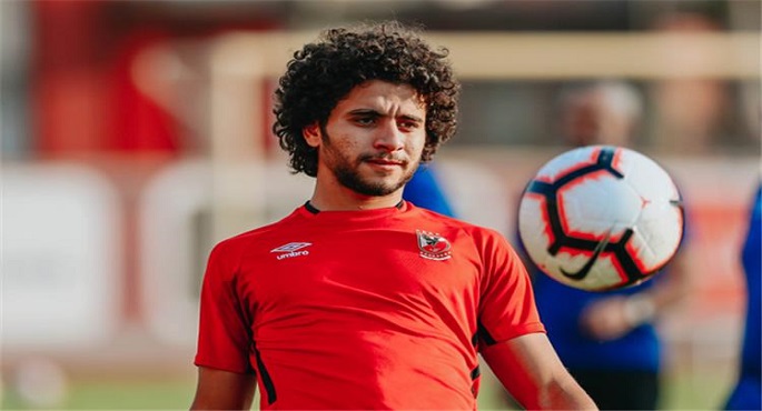 الأهلي يمدد التعاقد مع محمد محمود لمدة 4 مواسم