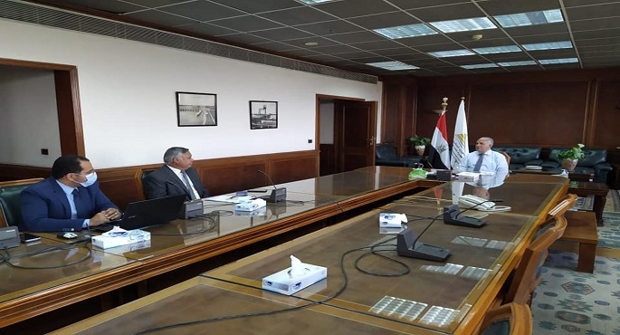 بالصور.. عبد العاطي : وزارة الري تشارك في أعمال مبادرة “حياة كريمة” لتحقيق التنمية الشاملة