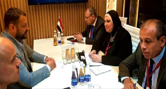 بالصور.. وزيرة التجارة والصناعة تبحث تعزيز التعاون الاقتصادى والاستثمارى المشترك بين منظمات الأعمال المصرية والروسية