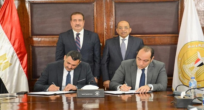 بالصور .. وزير التنمية المحلية ومحافظ المنوفية يشهدان توقيع عقد تقديم خدمات بأحياء شبين الكوم