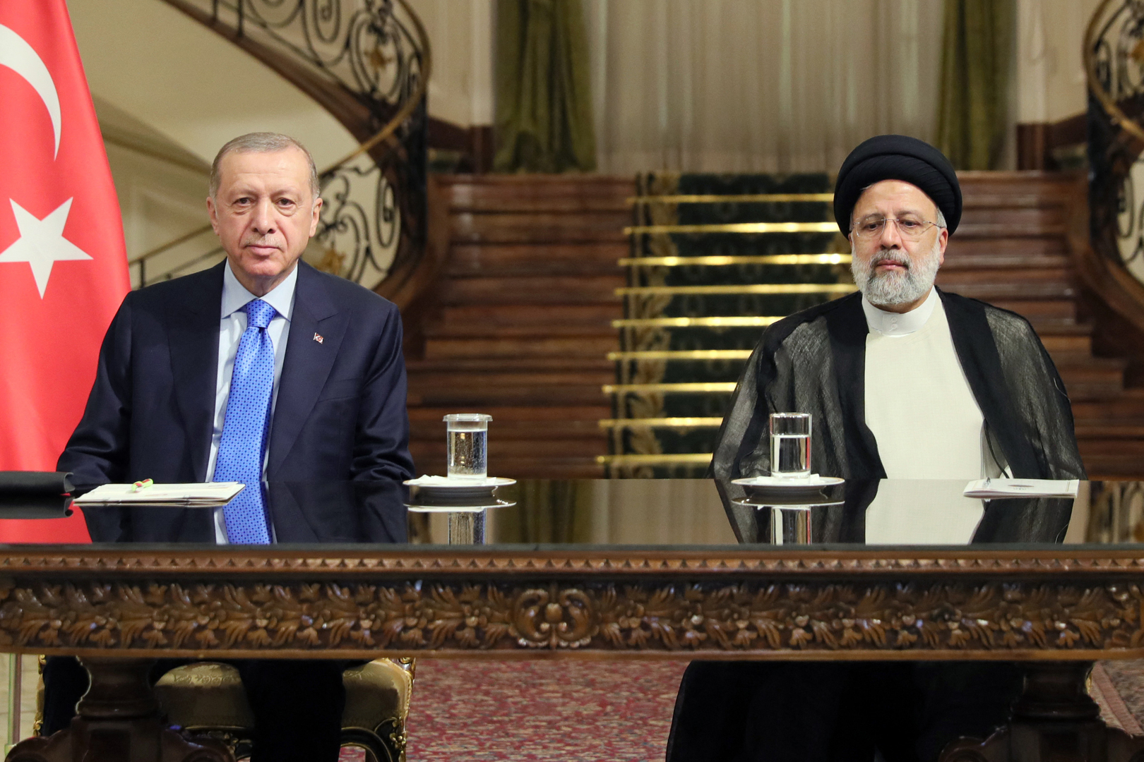 أردوغان بعد لقائه رئيسي: المرحلة القادمة ستشهد إعادة تقييم لمسار أستانا بخصوص سوريا وتفعيلها مجددا