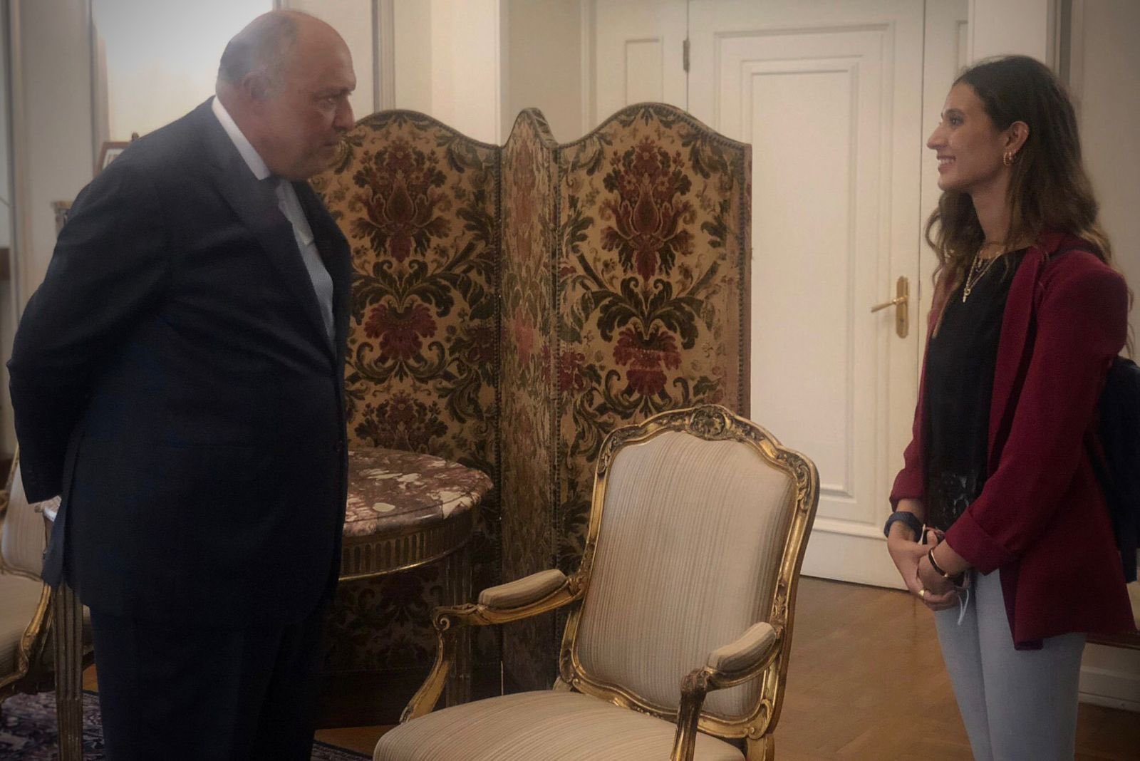 وزير الخارجية يختار أمنية العمراني كمبعوث لرئيس مؤتمر COP27 للشباب