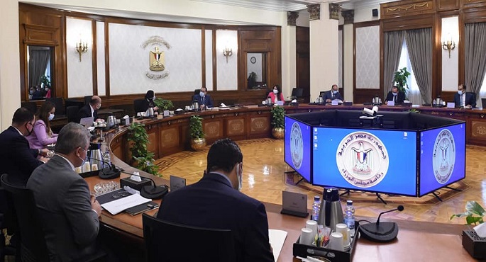 بالصور.. مدبولي يُتابع الموقف التنفيذي للـ 100 إجراء الخاصة بالنهوض بقطاع الصناعة