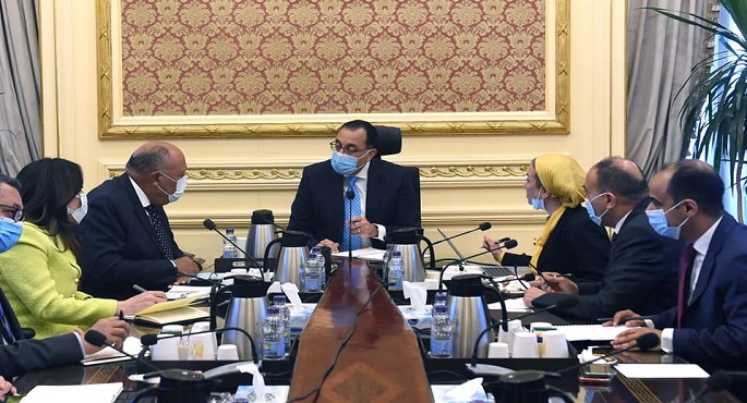 بالصور.. رئيس الوزراء يتابع جهود التحضير لاستضافة مصر للدورة الـ27 لمؤتمر تغير المناخ COP27
