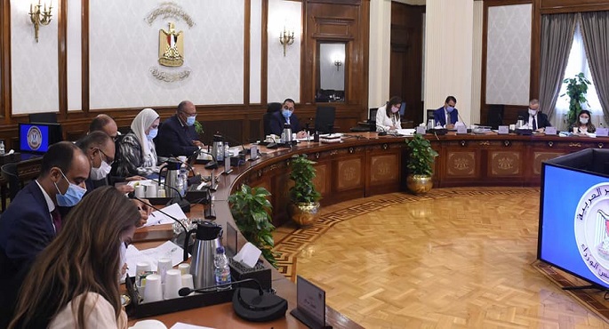 بالصور.. رئيس الوزراء يتابع تنفيذ “الاستراتيجية الوطنية لحقوق الإنسان”