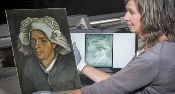 اكتشاف رسم بورتريه ذاتي لفان جوخ.. مغطى بالغراء والكرتون