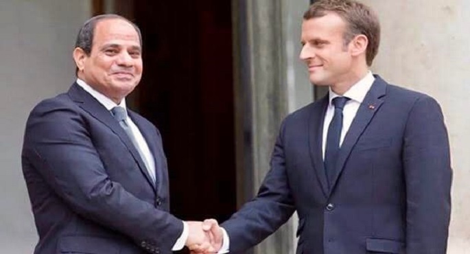 الرئيس السيسي يستقبل نظيره الفرنسي بشرم الشيخ