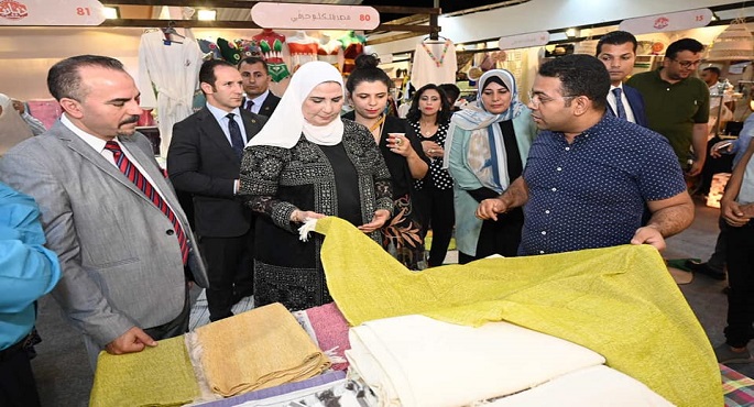 بالصور..القباج تفتتح معرض “ديارنا” للحرف اليدوية والتراثية بالساحل الشمالي تحت شعار “مصر بتتكلم حرفي”