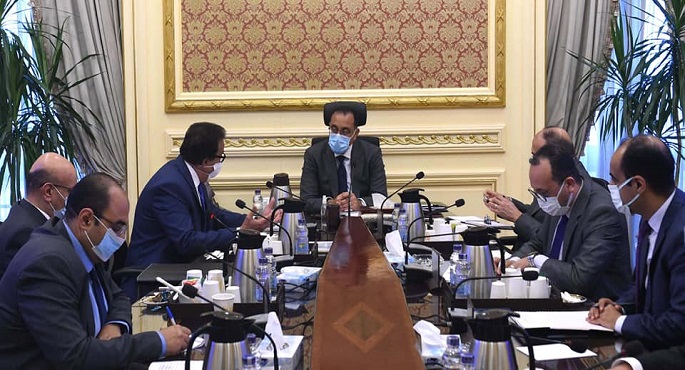 بالصور..مدبولي يتابع مع عبد الغفار جهود جامعة النيل في دعم مسيرة البحث العلمي في مصر