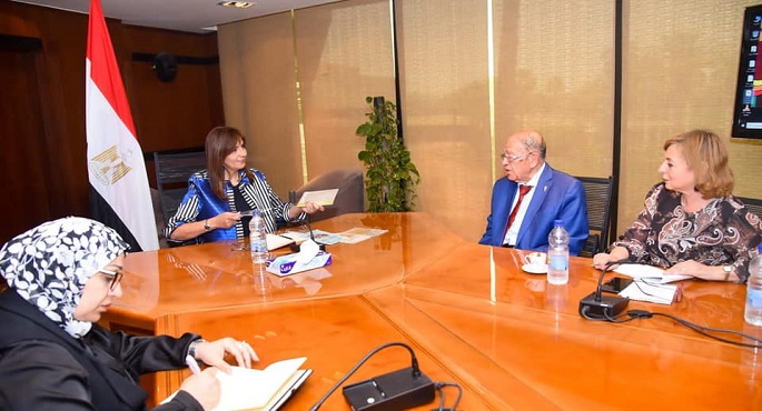 وزيرة الهجرة تثمن جهود عالم المصريات وسيم السيسي في التعريف بالحضارة المصرية