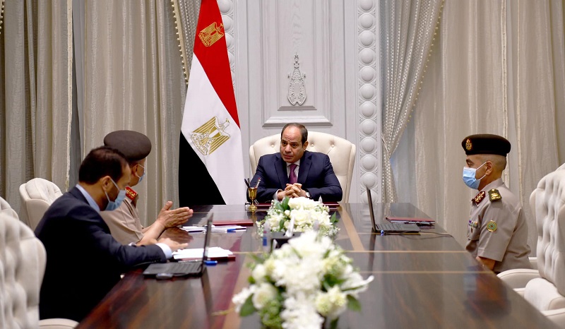 بالصور .. السيسي يتابع عددًا من مشروعات جهاز الخدمة الوطنية على مستوى الجمهورية