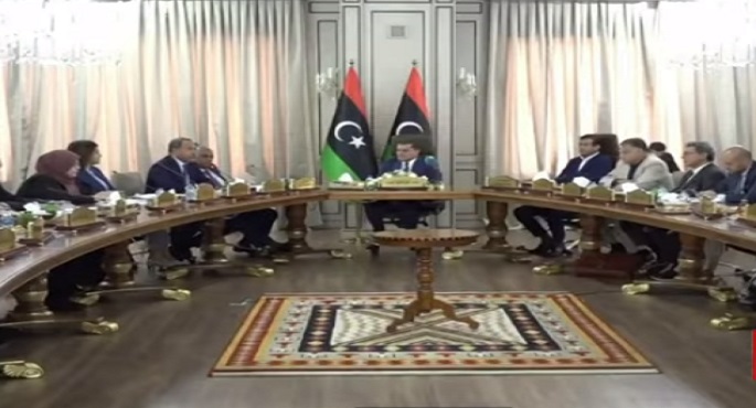 استمرار الاحتجاجات في غرب ليبيا  .. والدبيبة يؤكد أنه لن يسلم السلطة إلا عبر الانتخابات