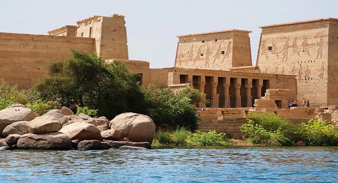 موقع Travel Awaits: مصر تحصل على المركز التاسع ضمن أكثر 17 مقصدا سياحيا شهرة وإقبالا من المسافرين