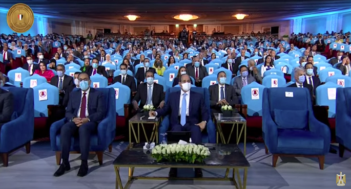 الرئيس السيسي يفتتح عدداً من مشروعات “مصر الرقمية” التابعة لوزارة الاتصالات