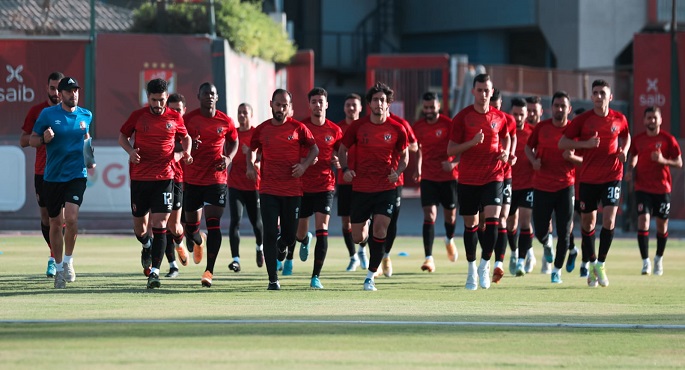الأهلي يواصل تدريباته استعدادا لمباراة فيوتشر بالدوري الممتاز الثلاثاء المقبل
