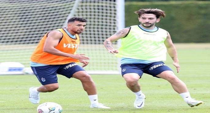 تريزيجيه يشارك في أول مران بطرابزون في سلوفينيا