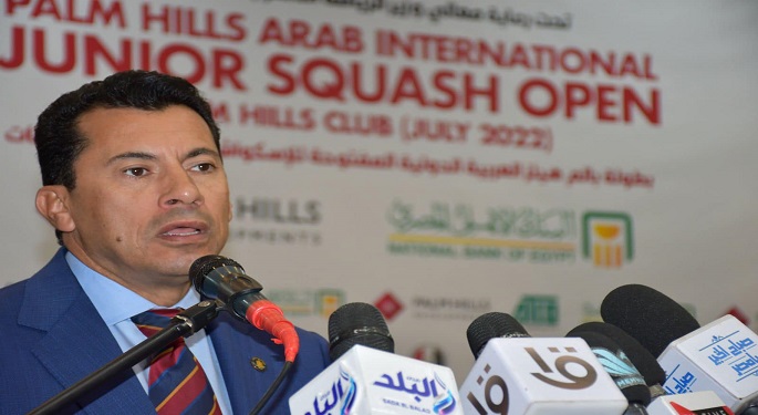بالصور.. وزير الرياضة يشهد فعاليات إطلاق بطولة بالم هيلز العربية الدولية المفتوحة للإسكواش