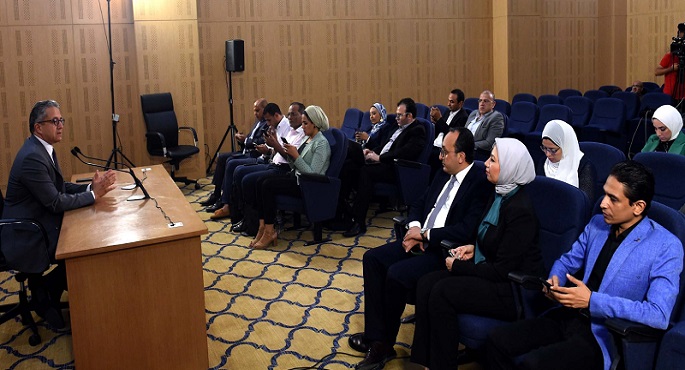 بالصور.. وزير السياحة: رئيس الوزراء يصدر قرارا بتشكيل لجنة لإصدار القواعد والإجراءات الخاصة بالتصوير