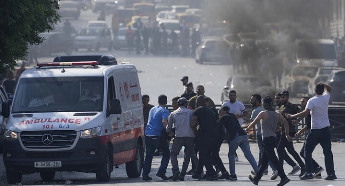 مواجهات بين الفلسطينيين والاحتلال الاسرائيلي.. والخارجية الفلسطينية تطالب بـ “حق تقرير المصير”