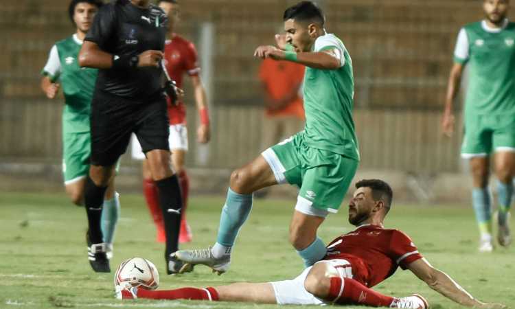إيسترن يتعادل مع الأهلي سلبيا ويهرب من قاع الدوري
