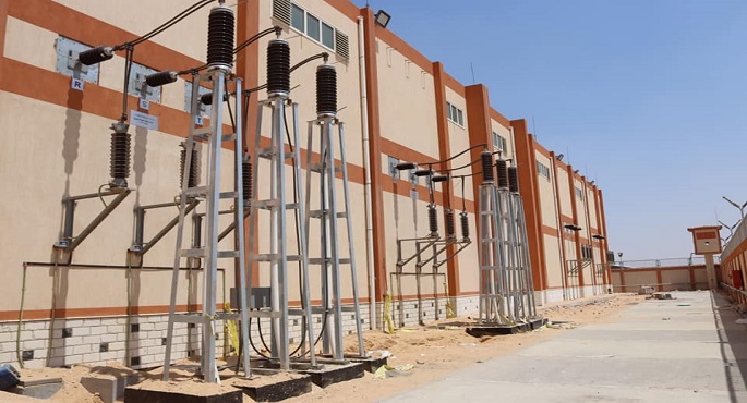 بالصور .. وزير الإسكان: جهاز مدينة العبور الجديدة يتعاقد على 3 آلاف عداد مياه مسبق الدفع