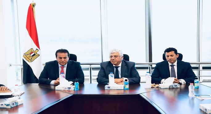 بالصور .. وزير التعليم العالي يرأس اجتماع مجلس إدارة الاتحاد الرياضي المصري للجامعات