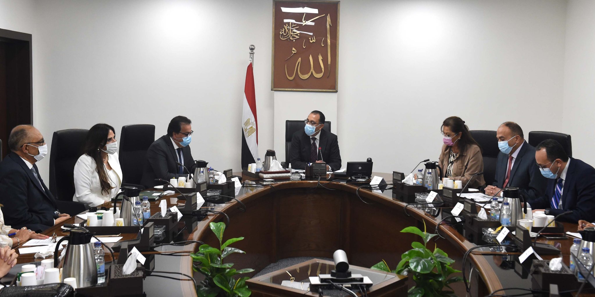 بالصور.. مدبولي: الحكومة حريصة على المتابعة الدورية لموقف تنفيذ استراتيجية تنمية الأسرة المصرية