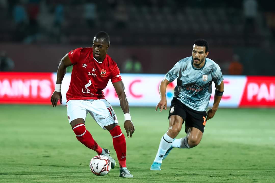 الأهلي يتعثر مجددا ويتعادل سلبيا أمام فاركو