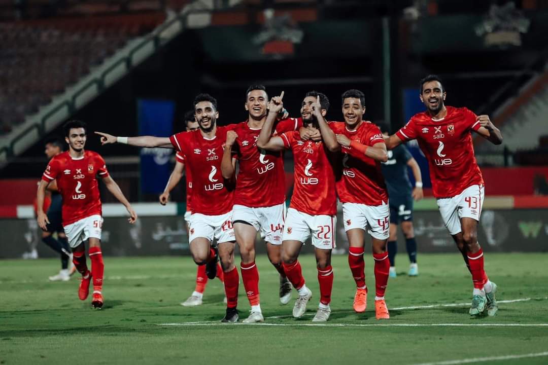 الأهلي يفوز على إنبي بثنائية نظيفة في الدوري