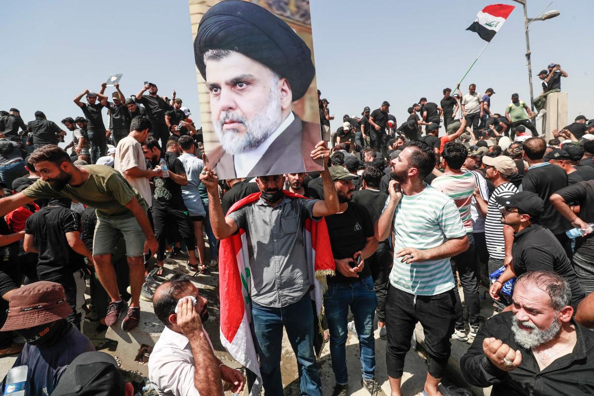 الصدر يعلن تأجيل تظاهرة السبت إلى إشعار آخر