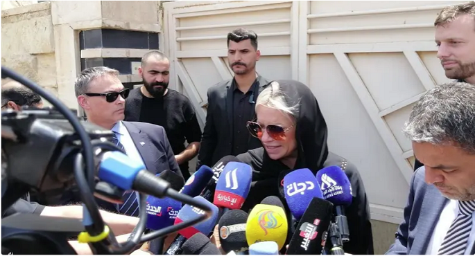 المبعوثة الأممية بالعراق: ناقشت مع الصدر الأزمة الحالية