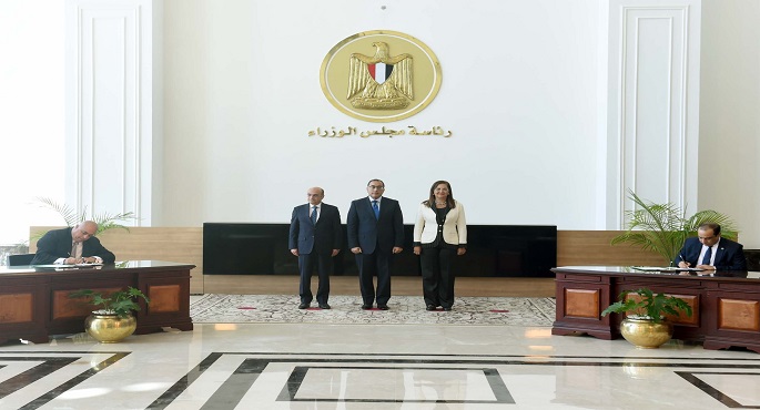 بالصور.. رئيس الوزراء يشهد توقيع بروتوكول بين “التخطيط” والنيابة الإدارية للتكامل في الدعم الفني وتطوير نظام المعلومات