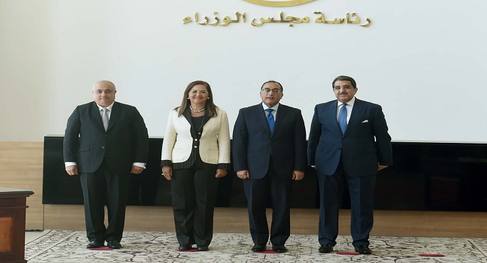 بالصور.. رئيس الوزراء يشهد توقيع بروتوكول بين “التخطيط” و”إي فاينانس” لإدارة المراكز التكنولوجية للخدمات الحكومية