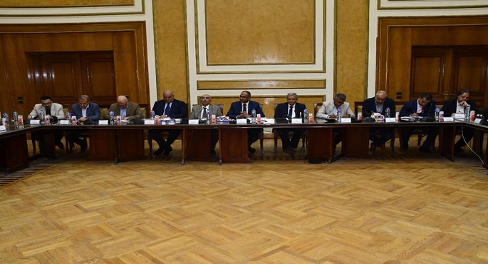 بالصور.. الإسكان: اجتماع موسع لمسئولى قطاع المرافق لمتابعة موقف تنفيذ مشروعات المياه والصرف بمبادرة “حياة كريمة”