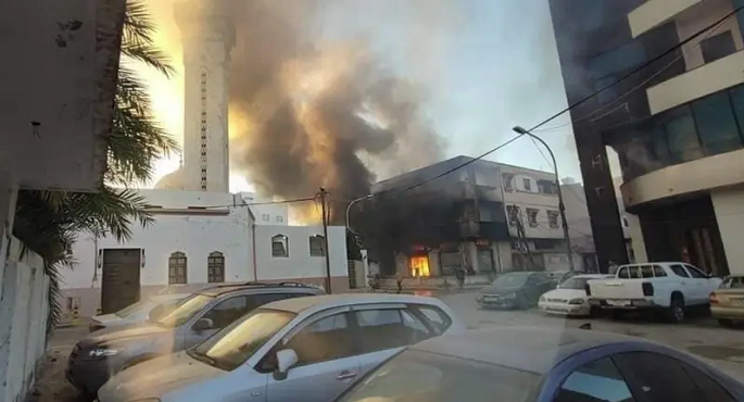 اشتباكات مسلحة بين ميليشيات تتبع الدبيبة غرب العاصمة الليبية طرابلس
