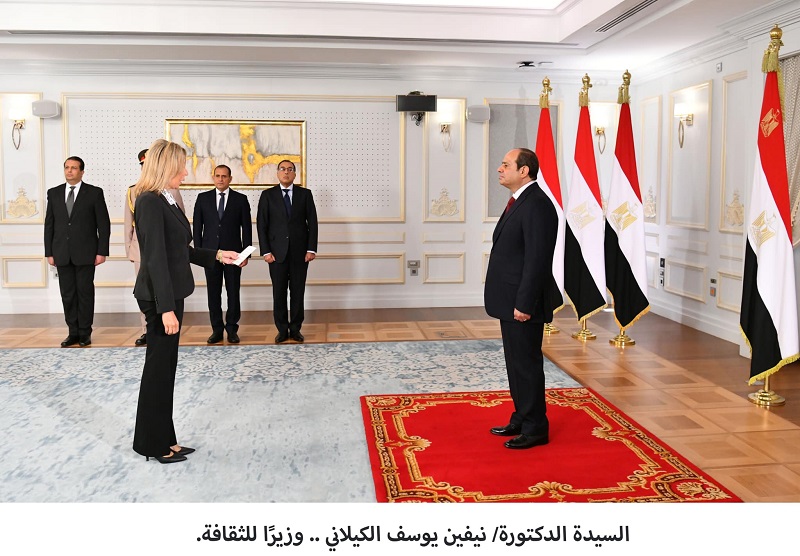 بالصور .. الوزراء الجُدد يؤدون اليمين الدستورية أمام الرئيس السيسي .. ويجتمع معهم بحضور رئيس الوزراء