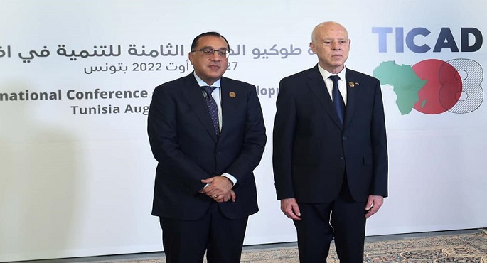 بالفيديو والصور .. الرئيس قيس سعيّد ورئيسة الحكومة التونسية يستقبلان رئيس الوزراء لحضور فعاليات قمة “تيكاد 8” نيابة عن الرئيس السيسي