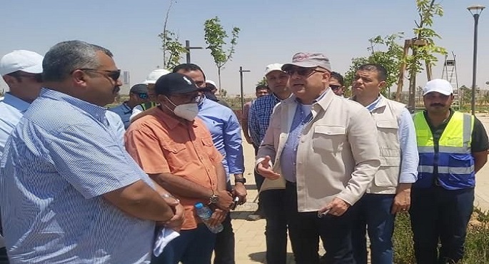 بالصور.. وزير الإسكان يتابع سير العمل بالقطاعات المختلفة بمشروع الحدائق المركزية “كابيتال بارك” بالعاصمة الإدارية الجديدة