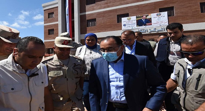 بالصور.. رئيس الوزراء يستهل زيارته إلى الاسكندرية بتفقد مشروعات المبادرة الرئاسية “حياة كريمة”