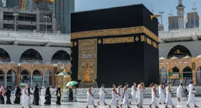 السعودية تعلن إجراءات جديدة بخصوص العمرة
