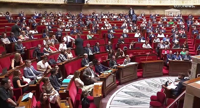 الموافقة على مشروع قانون في فرنسا يساعد على مجابهة غلاء المعيشة