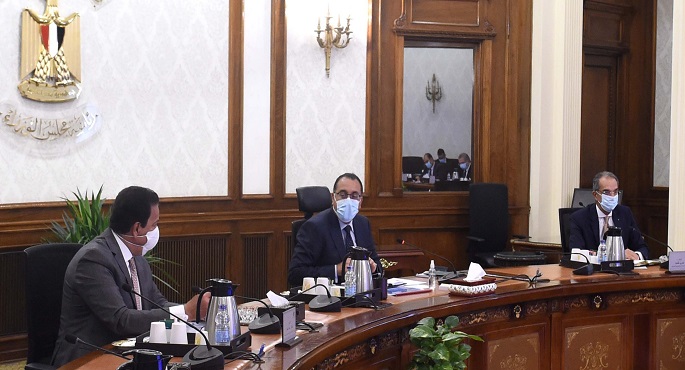 رئيس الوزراء يُتابع موقف تطبيق منظومة التأمين الصحي الشامل