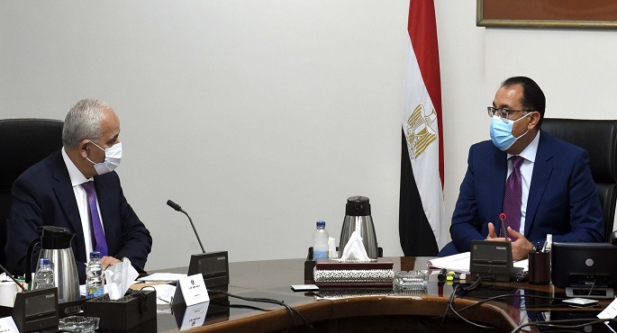 مدبولي يؤكد مواصلة العمل على تنفيذ خطط تطوير التعليم التي تتبناها الدولة المصرية