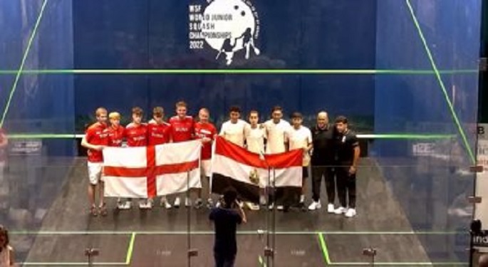منتخب مصر للناشئين يخسر لقب بطولة العالم للاسكواش أمام إنجلترا